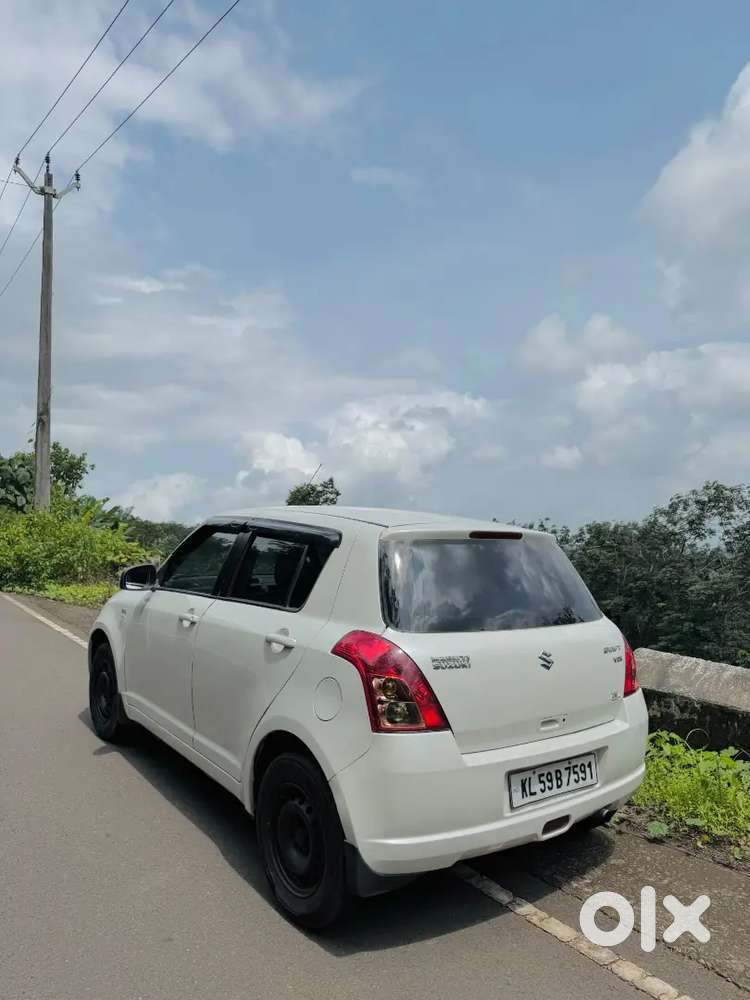 Maruti Suzuki Swift Vdi 2010