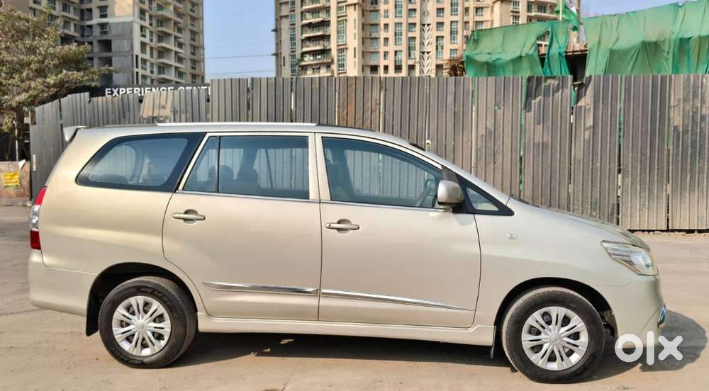 Toyota Innova [2013-2016] 2.5 G4 8 Str, 2014, Diesel
