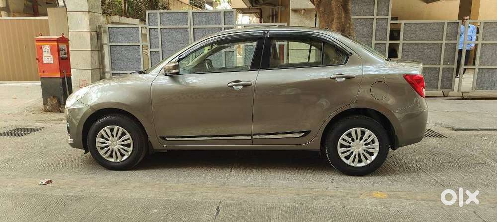 Maruti Suzuki Swift Dzire Vxi(o) Mt, 2018, Petrol