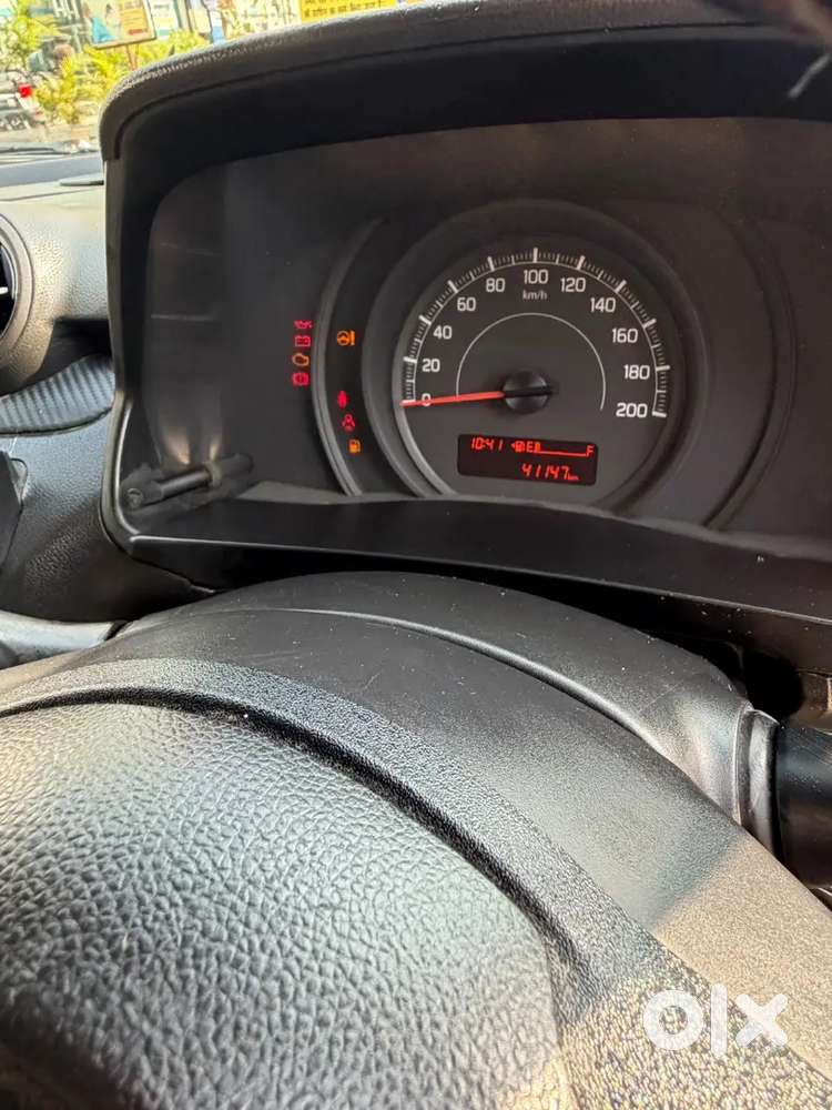Base Model But Kaafi Kuch Kra Rkha Led Power Window Grill Other