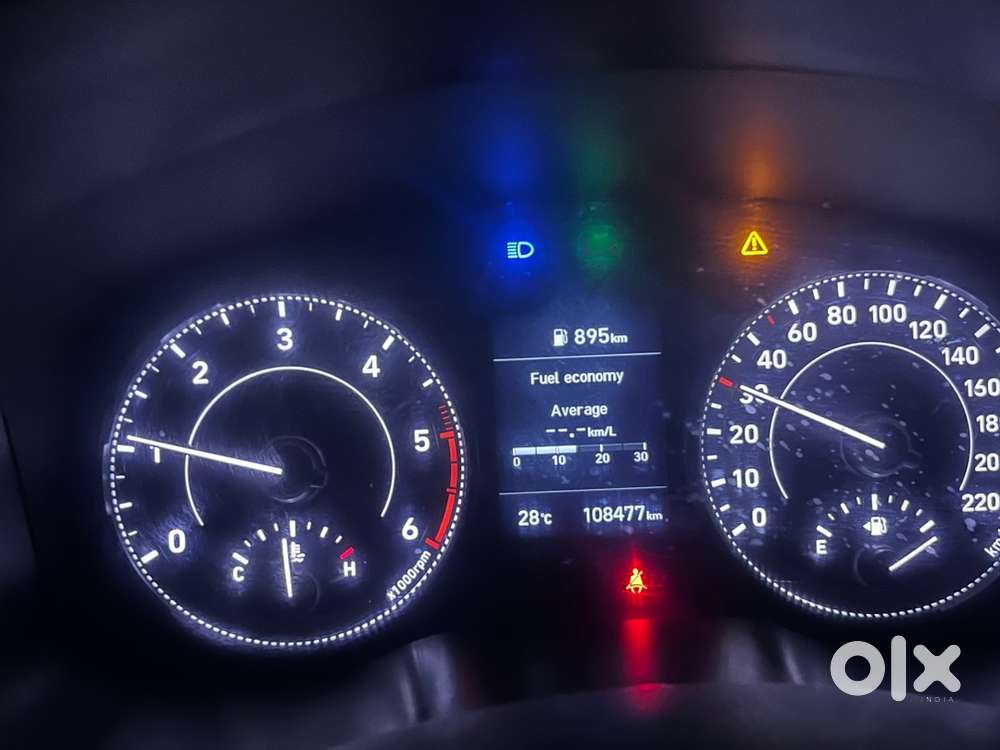 Hyundai Venue Diesel 2021 Manual