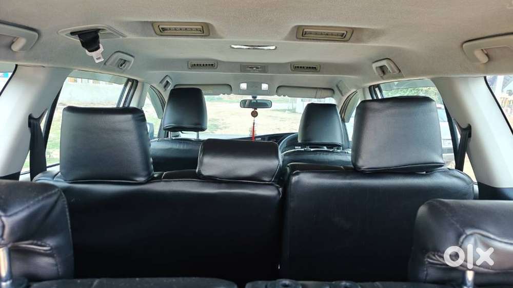Toyota Innova Crysta 2.4 G Plus Mt 8s, 2019, Diesel