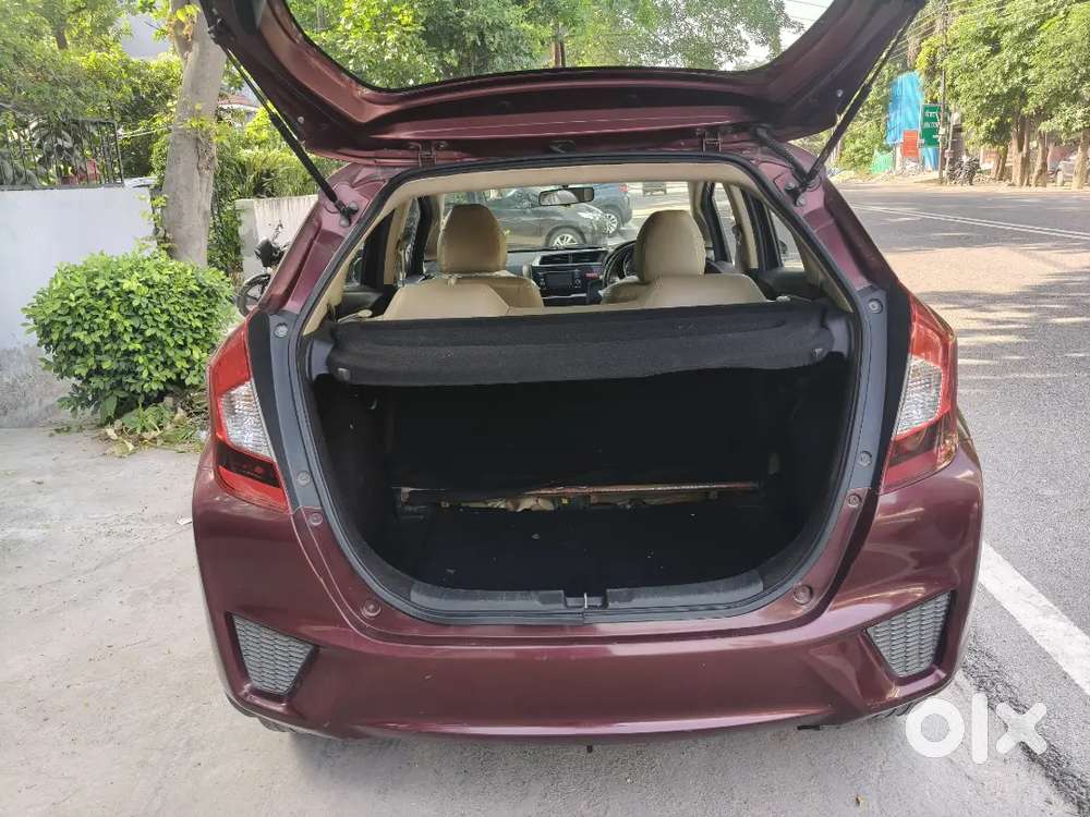 Honda Jazz - 2015 December Top Model Vmt