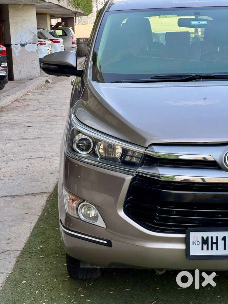 Toyota Innova Crysta 2.8 Gx At 8s, 2017, Diesel