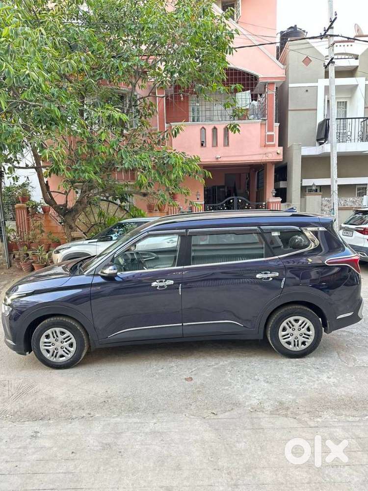 Kia Carens G1.5 6mt Gravity, 2024, Petrol