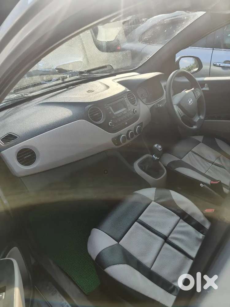 Hyundai Grand I10 2016 Petrol 52000 Km Driven