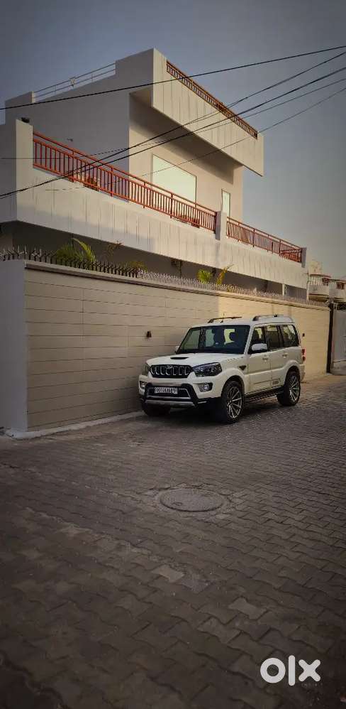 Mahindra Scorpio 2021 Diesel 64000 Km Driven