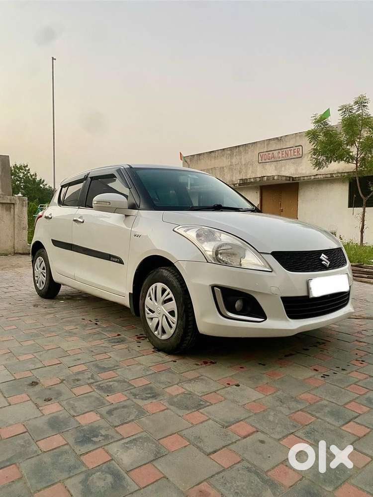 Maruti Suzuki Swift 1.2 Vxi (o), 2015, Petrol