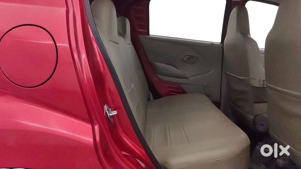 Datsun Redigo T Option, 2017, Petrol