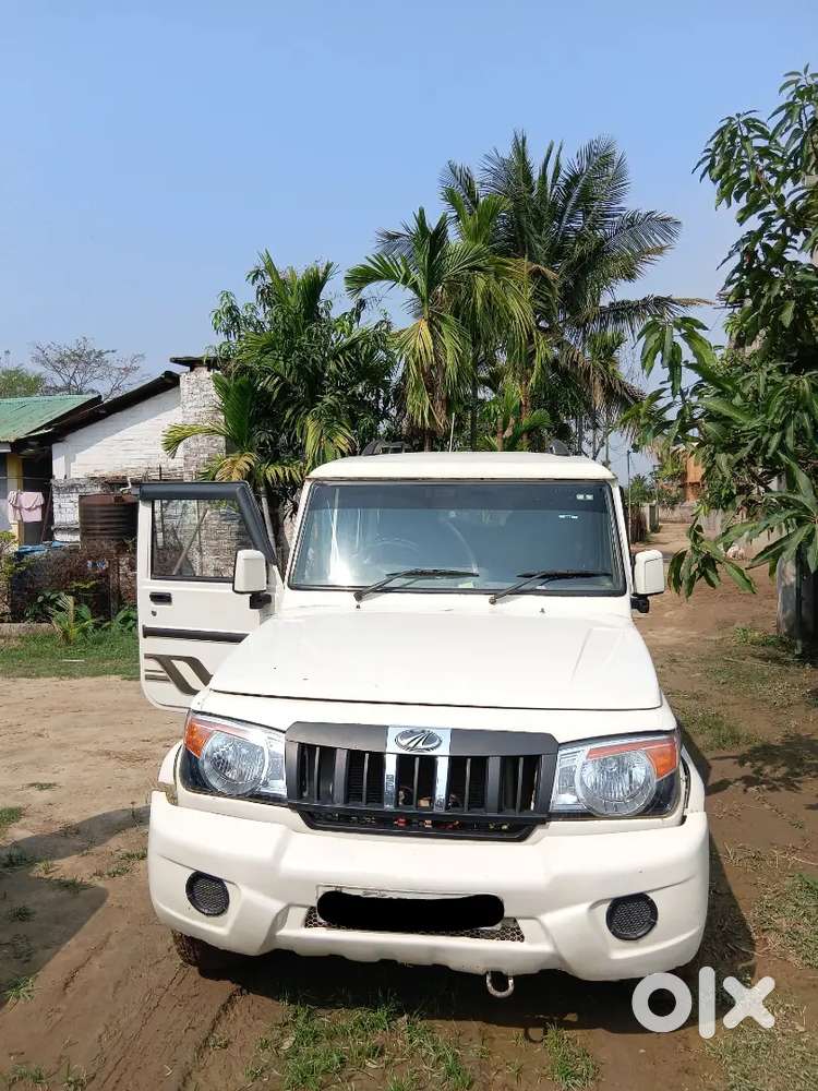 Mahindra Bolero 2015 Petrol 80873 Km Driven