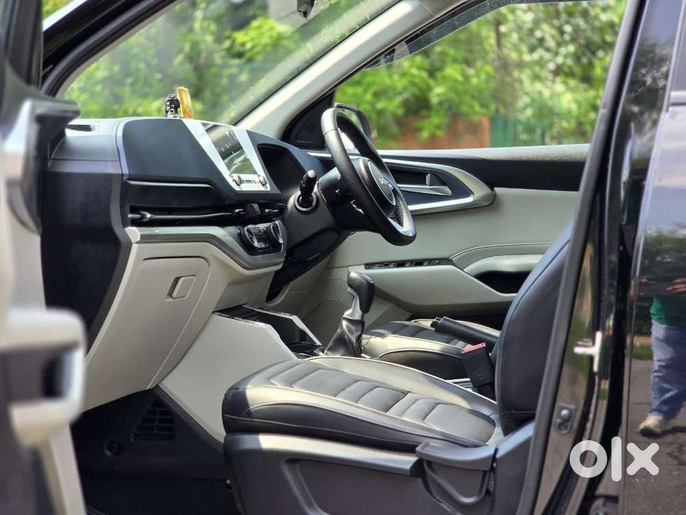 Kia Carens G1.5 6mt Gravity, 2025, Petrol