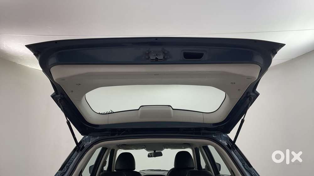 Mahindra Xuv300 W4 Diesel, 2023, Diesel