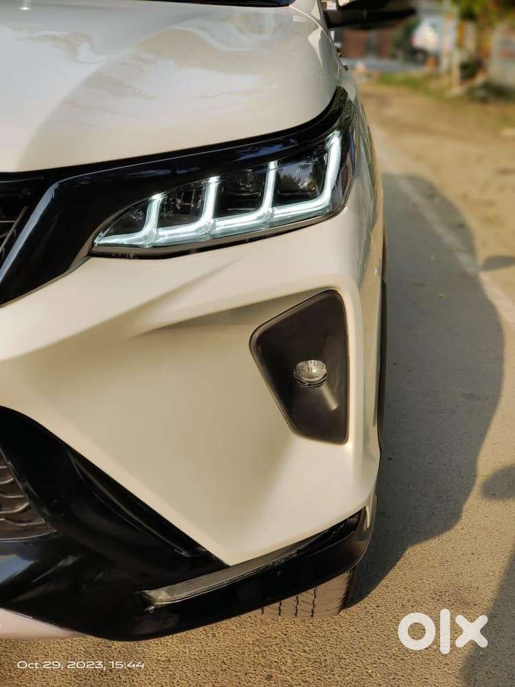 Toyota Fortuner Legender 2019