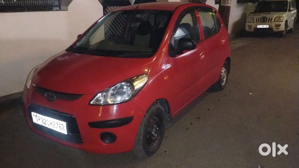Well Maintained Red Hundai I10