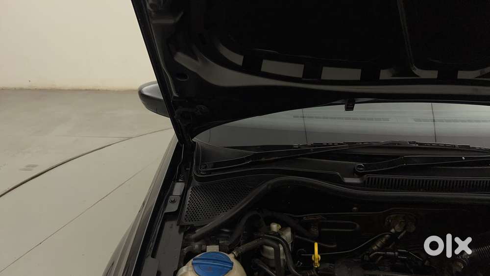 Volkswagen Polo 2009-2013 Petrol Comfortline 1.2l, 2016, Petrol