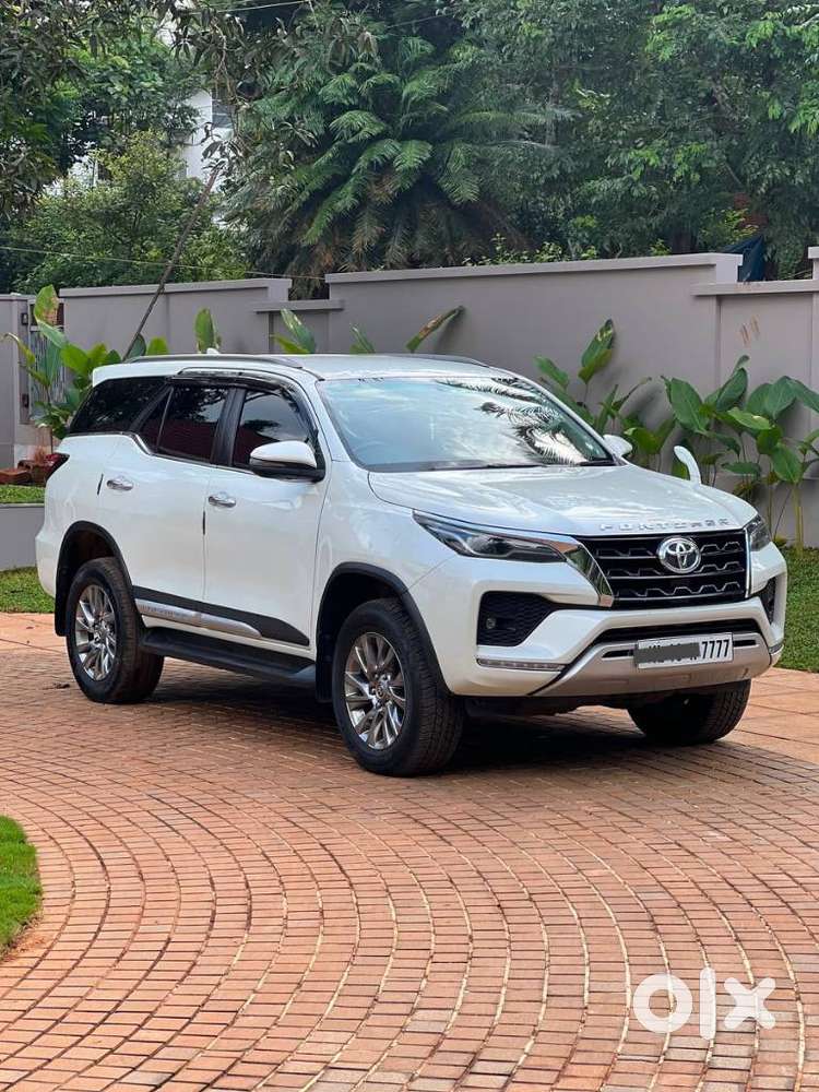 Toyota Fortuner 4x4 At, 2022, Diesel