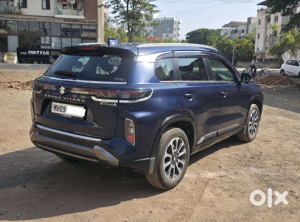 Maruti Suzuki Grand Vitara 1.5 Alpha Plus Intelligent Hybrid Ecvt, 2..