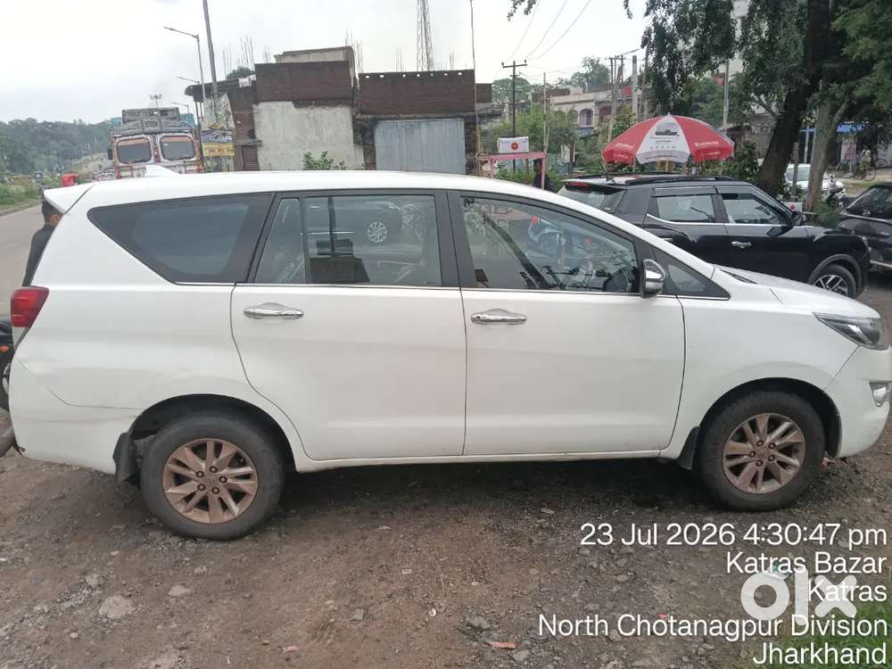 Toyota Innova Crysta Diesel 2017