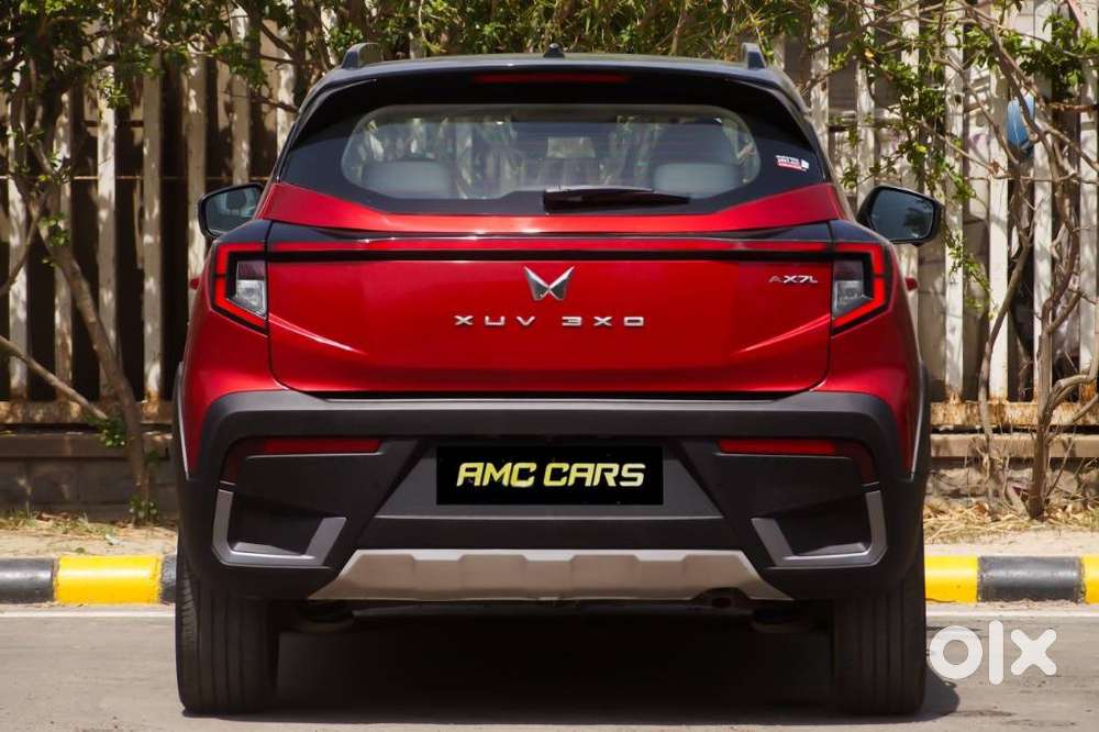Mahindra Xuv 3xo Ax7l 1.2 Petrol At (pg), 2026, Petrol