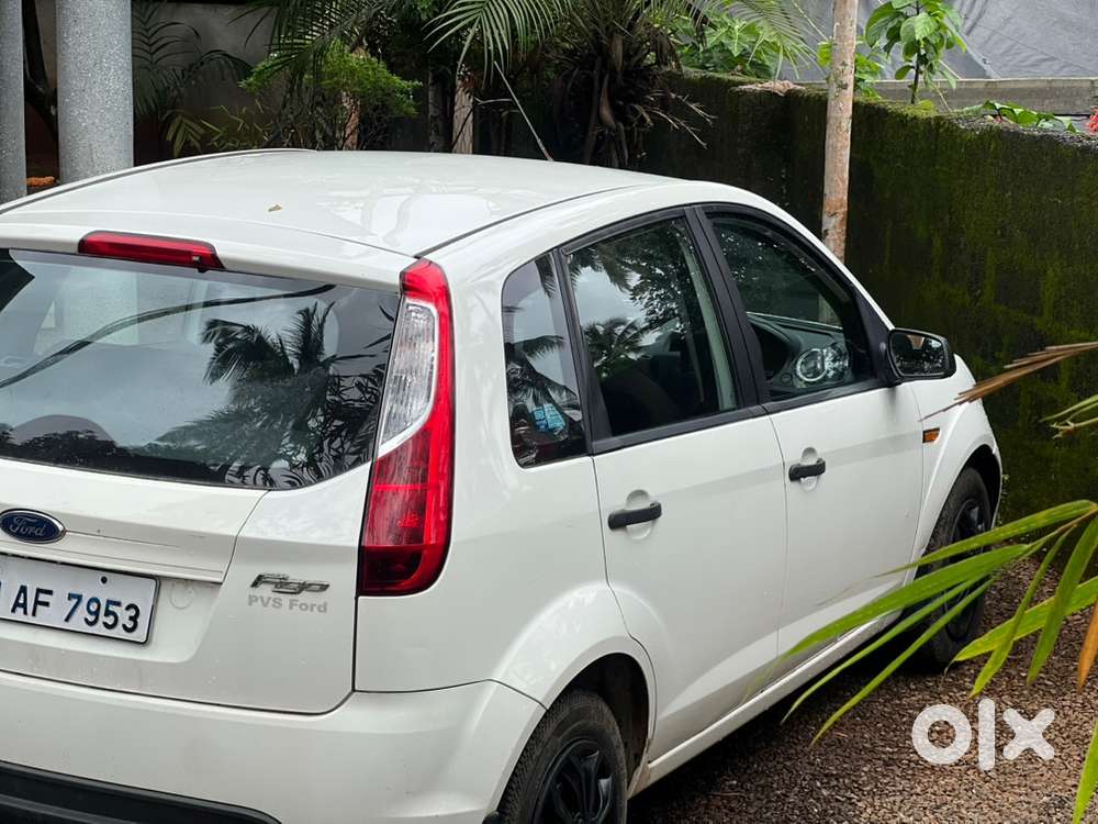 Ford Figo Petrol Manual 2010