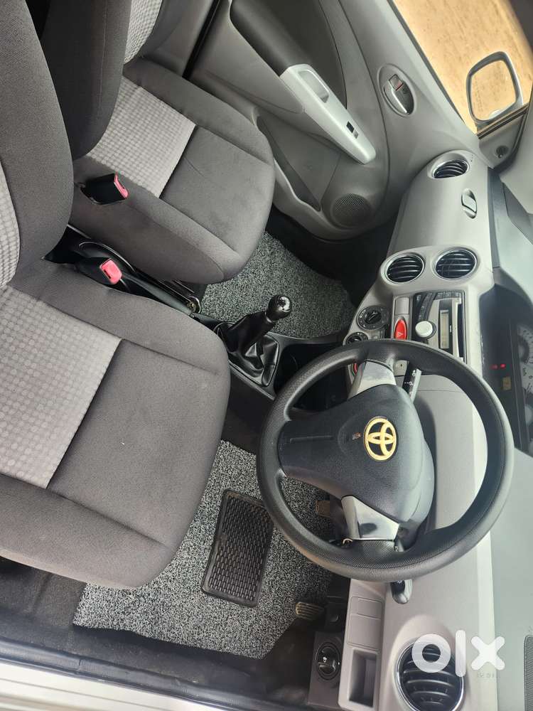 Toyota Etios 2010-2012 V, 2011, Petrol