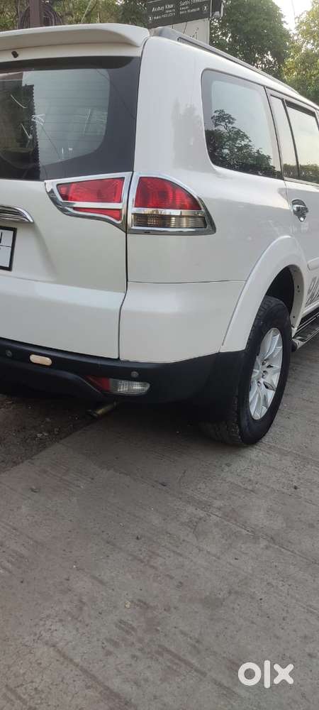 Mitsubishi Pajero Sport 2.5 Automatic, 2015, Diesel
