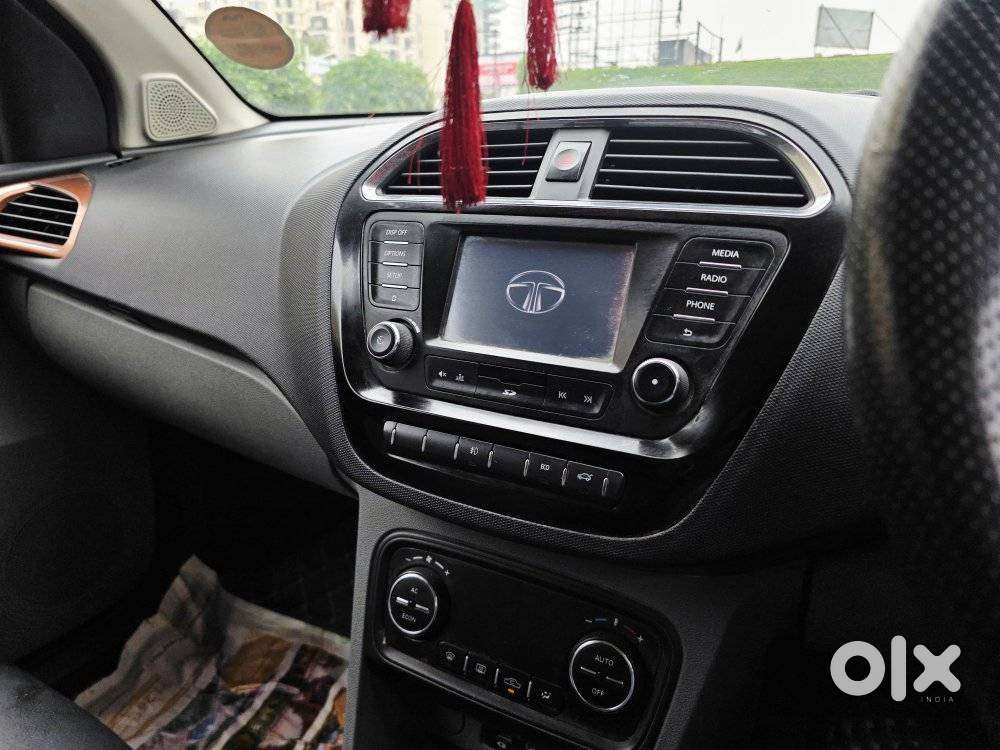 Tata Tigor Xz, 2017, Petrol