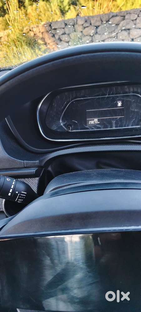 Tata Nexon Petrol 2024