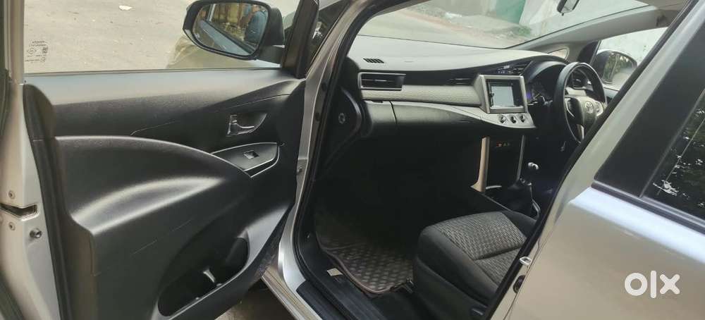 Toyota Innova Crysta 2.4 G Mt, 2018, Diesel