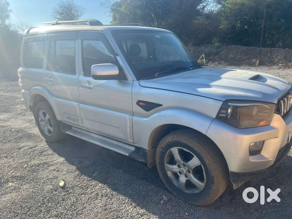 Mahindra Scorpio 2016