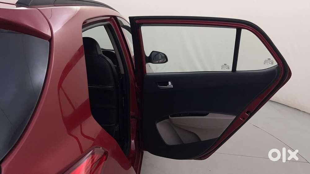 Hyundai Grand I10 [2017-2020] 1.2 Kappa Vtvt Sportz At, 2018, Petrol