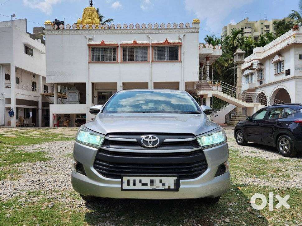 Toyota Innova Crysta 2.8 Gx At, 2017, Diesel