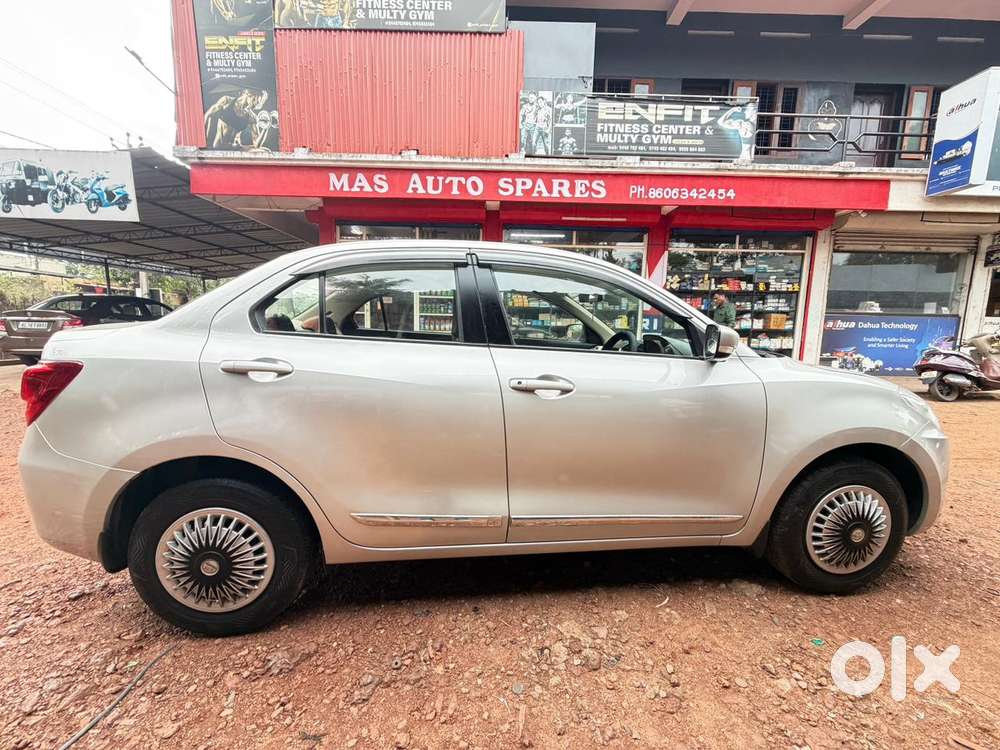 Maruti Suzuki Dzire 1.2 Vxi, 2017, Petrol