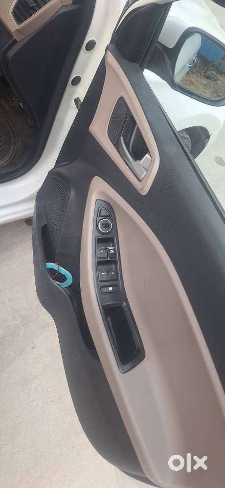 Hyundai I20 E 2014-2015 Sportz 1.4 Crdi, 2015, Diesel