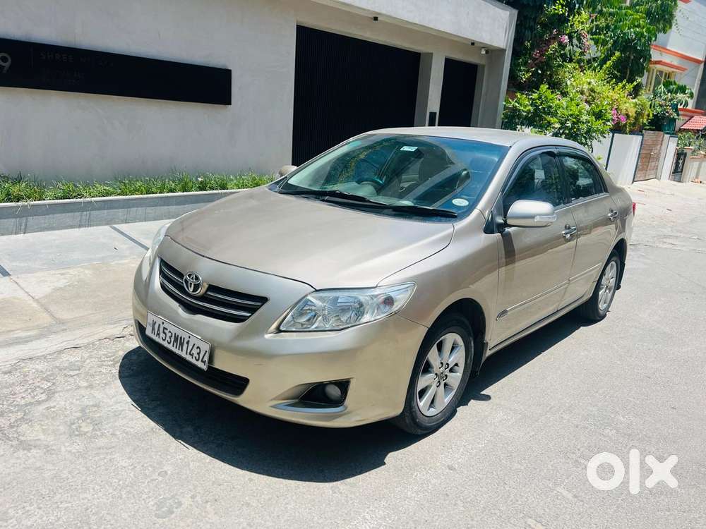 Toyota Corolla Altis 2010-2013 G, 2009, Petrol
