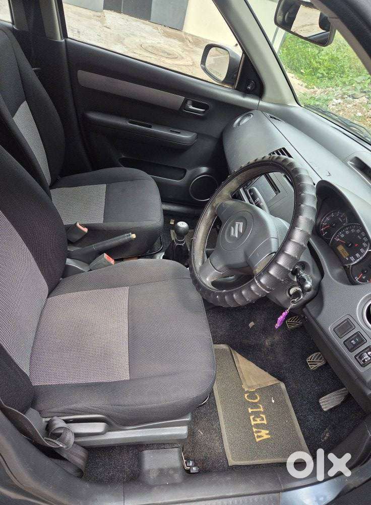 Maruti Suzuki Swift Vxi + Manual, 2009, Petrol