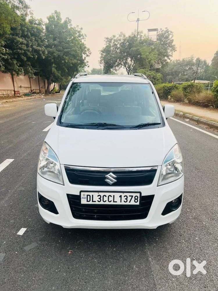 Maruti Suzuki Wagon R 1.0 Vxi Plus (o) Amt, 2016, Cng & Hybrids