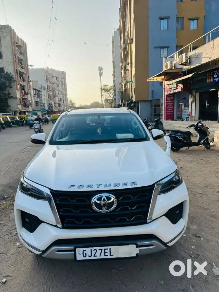 Toyota Fortuner Legender 2024 Diesel
