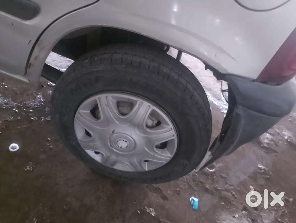 Maruti Suzuki 800 2001 Petrol 99945 Km Driven