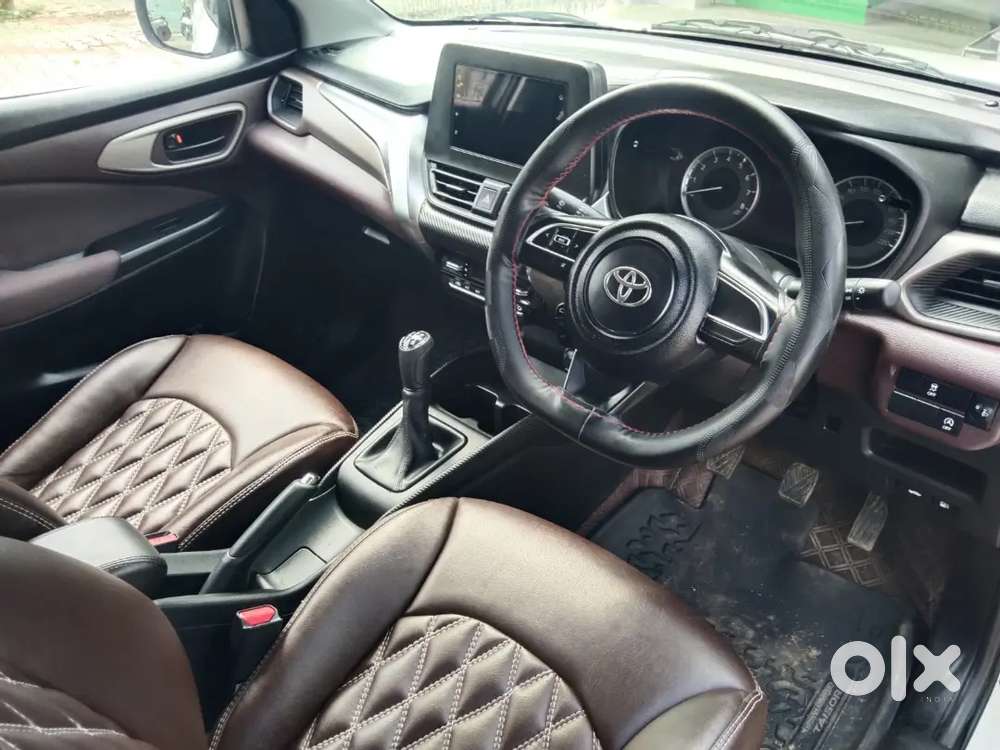 Toyota Urban Cruiser 2025 Petrol Look's Like A New Car