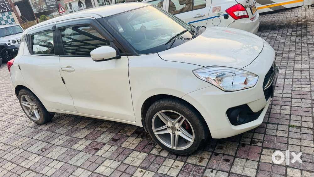Maruti Suzuki Swift Vxi 2018