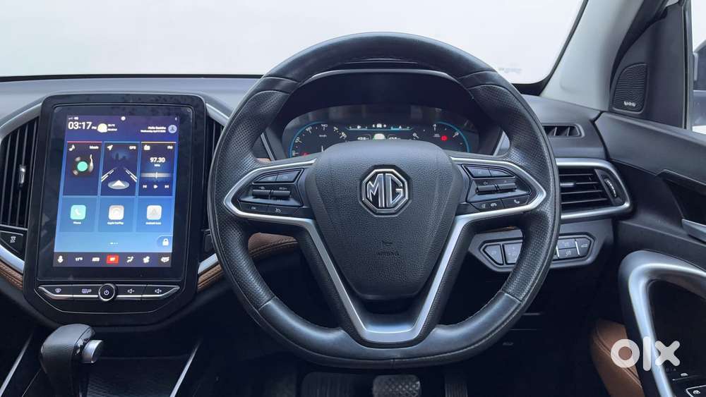 Mg Hector Plus 1.5 Sharp Turbo Cvt 6 Str, 2022, Petrol