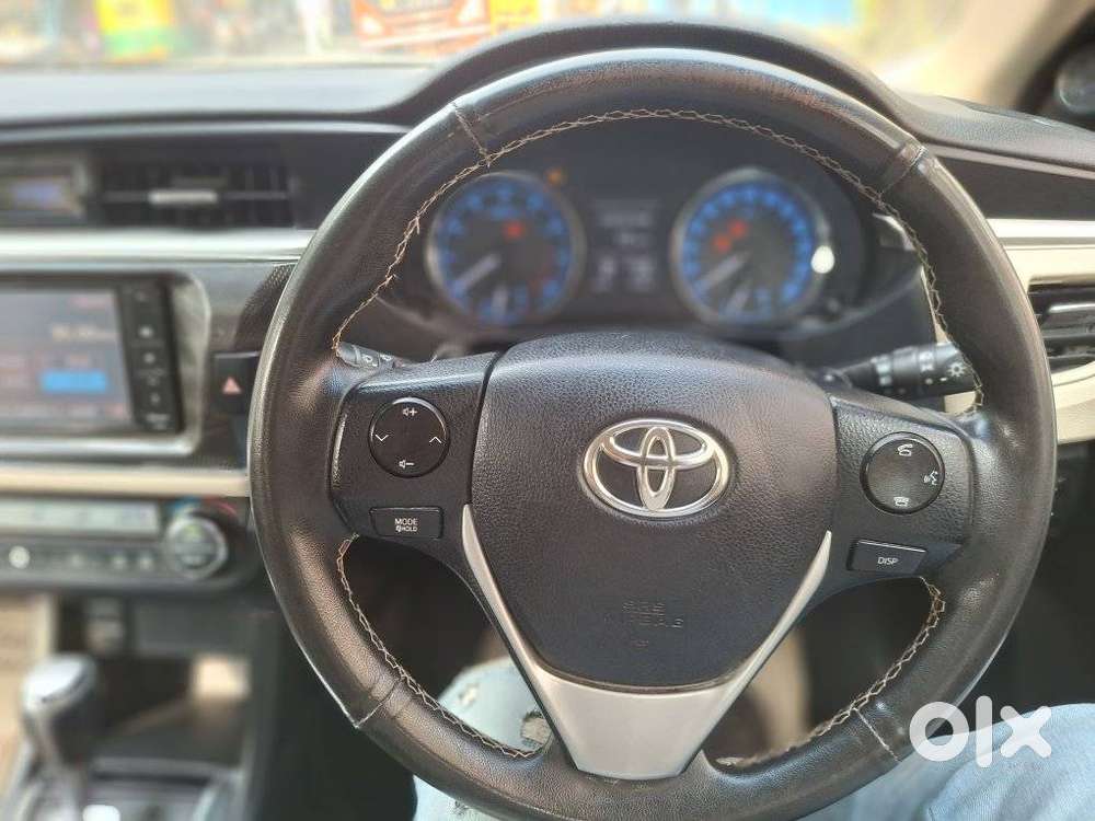 Toyota Corolla Altis 2013-2017 G At, 2014, Petrol