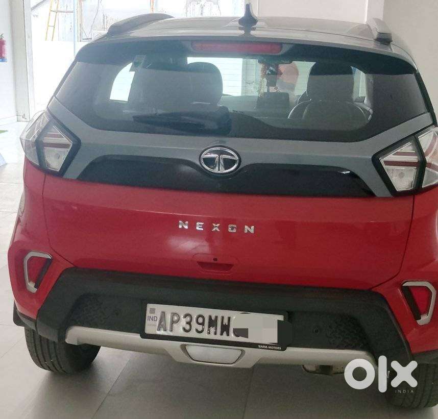 Tata Nexon 1.2 Revotron Xz Plus Premium Dual Tone, 2022, Petrol
