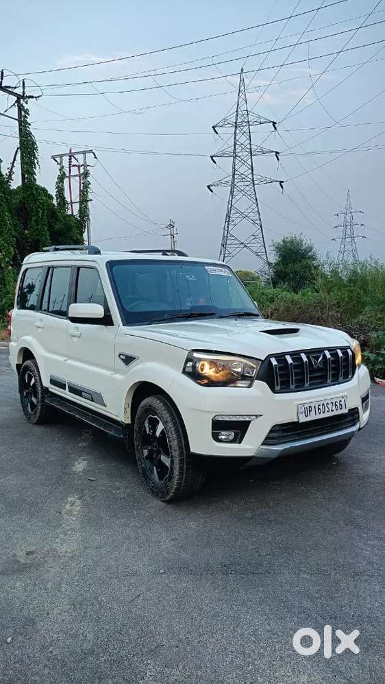 Mahindra Scorpio Classic 2023