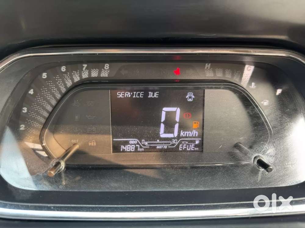 Tata Tiago 1.2 Revotron Xt (o), 2023, Petrol