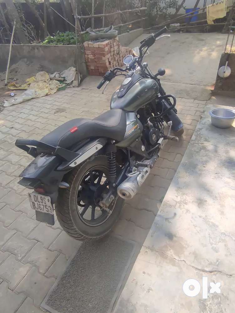 Bajaj avenger 250 street bs6 hotsell