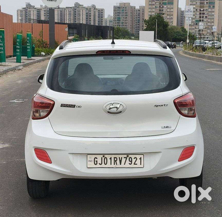 Hyundai Grand I10 Sportz 1.2 Kappa Vtvt, 2017, Petrol