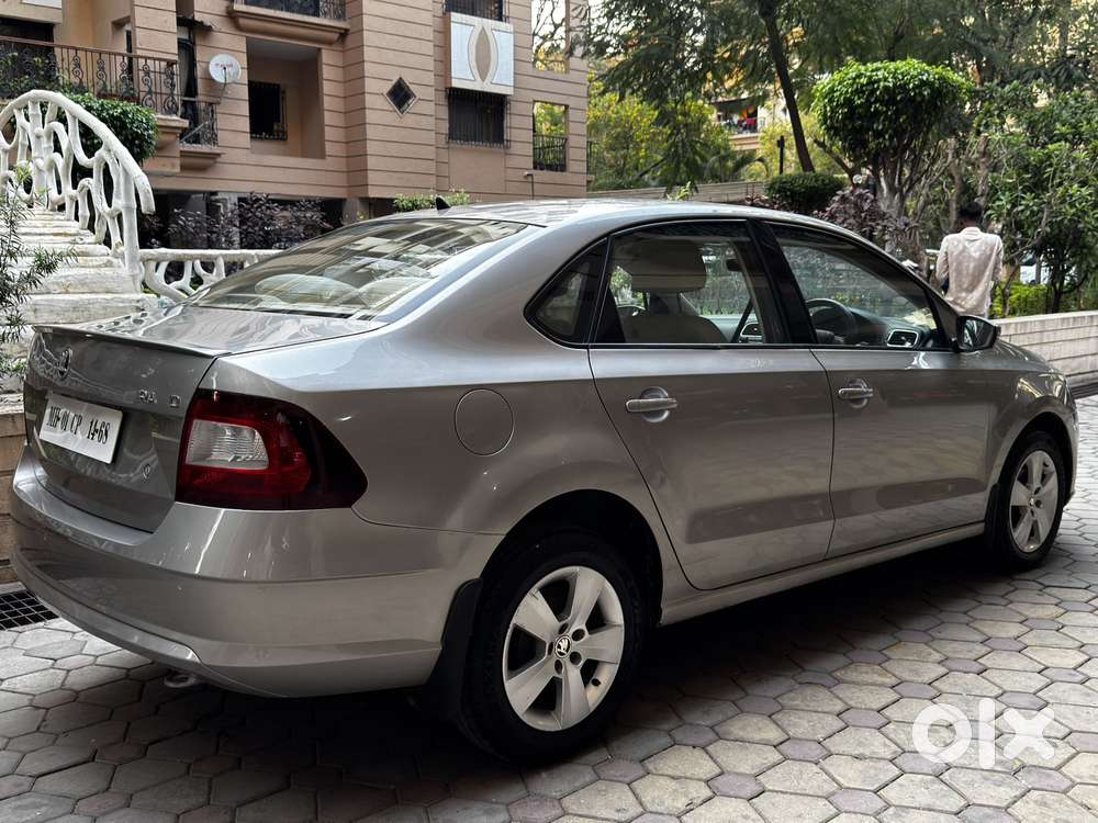 Skoda Rapid 1.6 Mpi At Style, 2017, Petrol