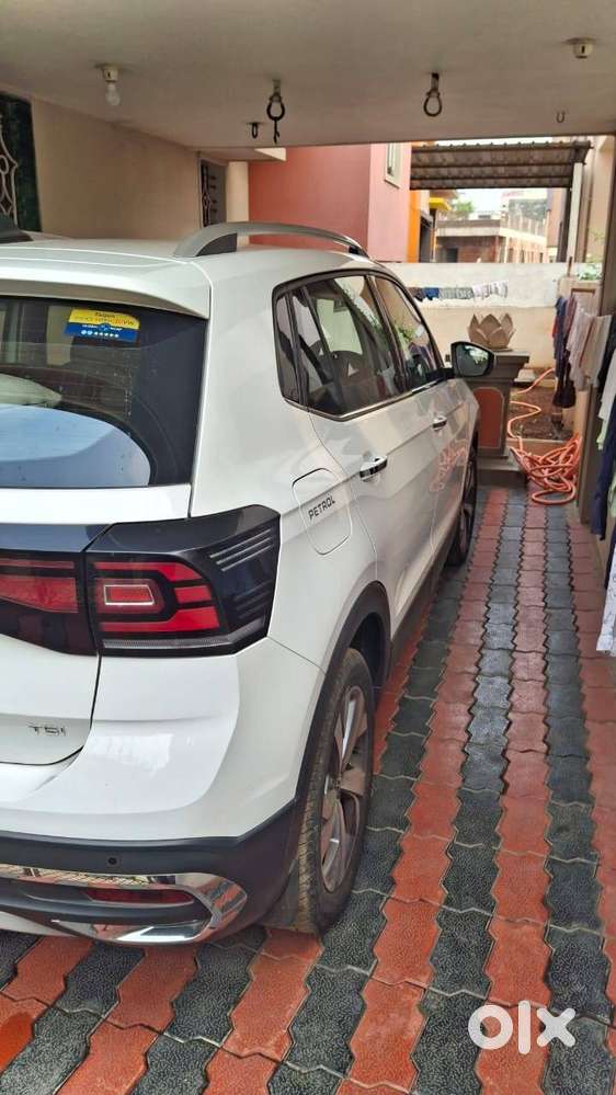 Volkswagen Taigun 2023 Petrol 20000 Km Driven